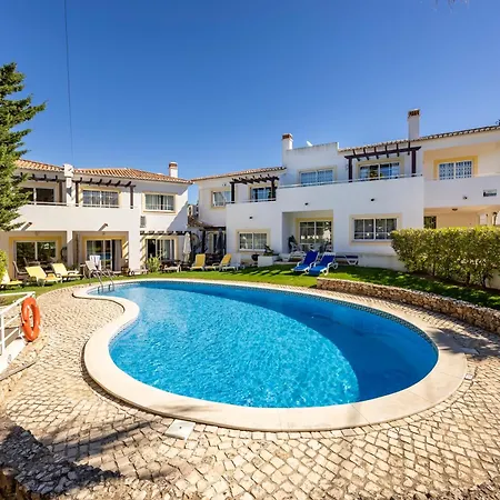 Two Bedroom Townhouse - Stamango
