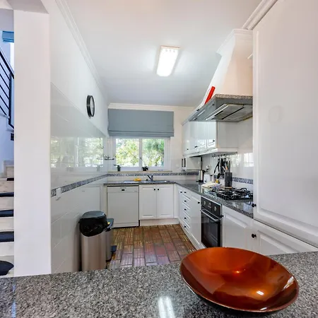 Two Bedroom Townhouse - Stamango *